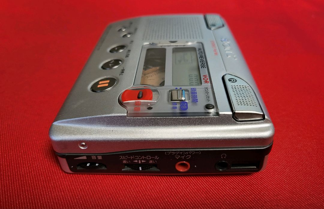 소니워크맨 TCS-100 깨끗한 카세트 플레이어 레코더--2