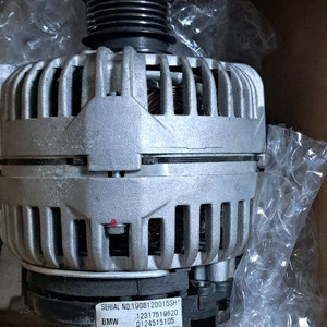 BMW E85 E46 등 발전기 팝니다