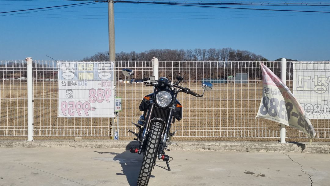 몬디알 힙스터 17년식/3천키로수/신차급/급매--1