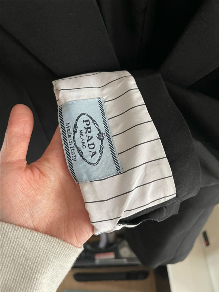 [새상품]프라다 오버핏 블레이저 자켓--2