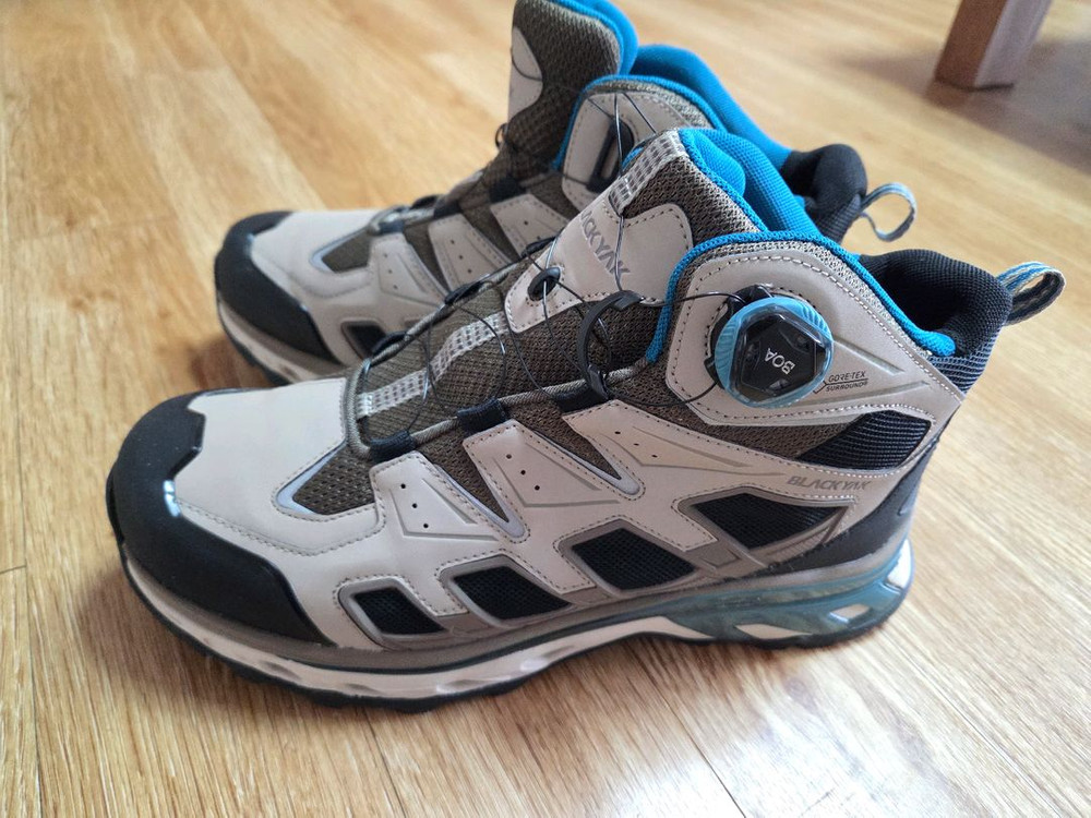 블랙야크 고어택스 등산화 280mm--0