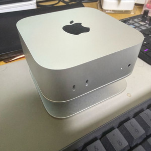 맥 미니 M4 16기기 512ssd