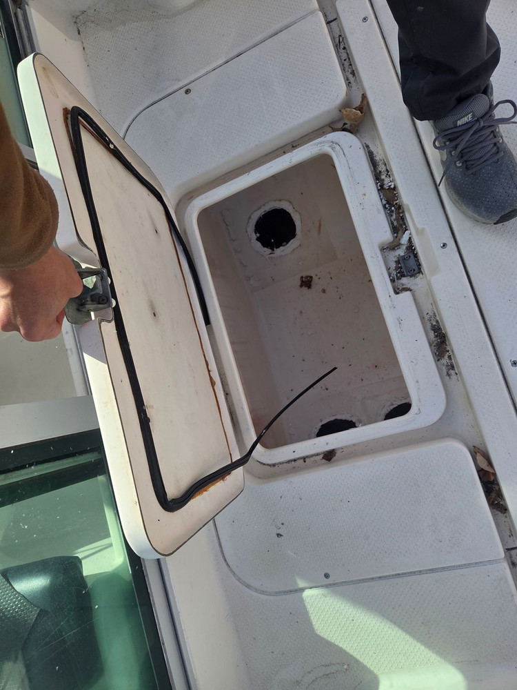 중고 낚시보트 야마하 FC24 선외기 하우스보트 이미지