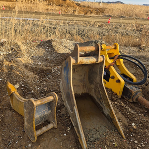 볼보 6W 중고굴삭기 풀셋 매매 EW140E 2023년 회전링크