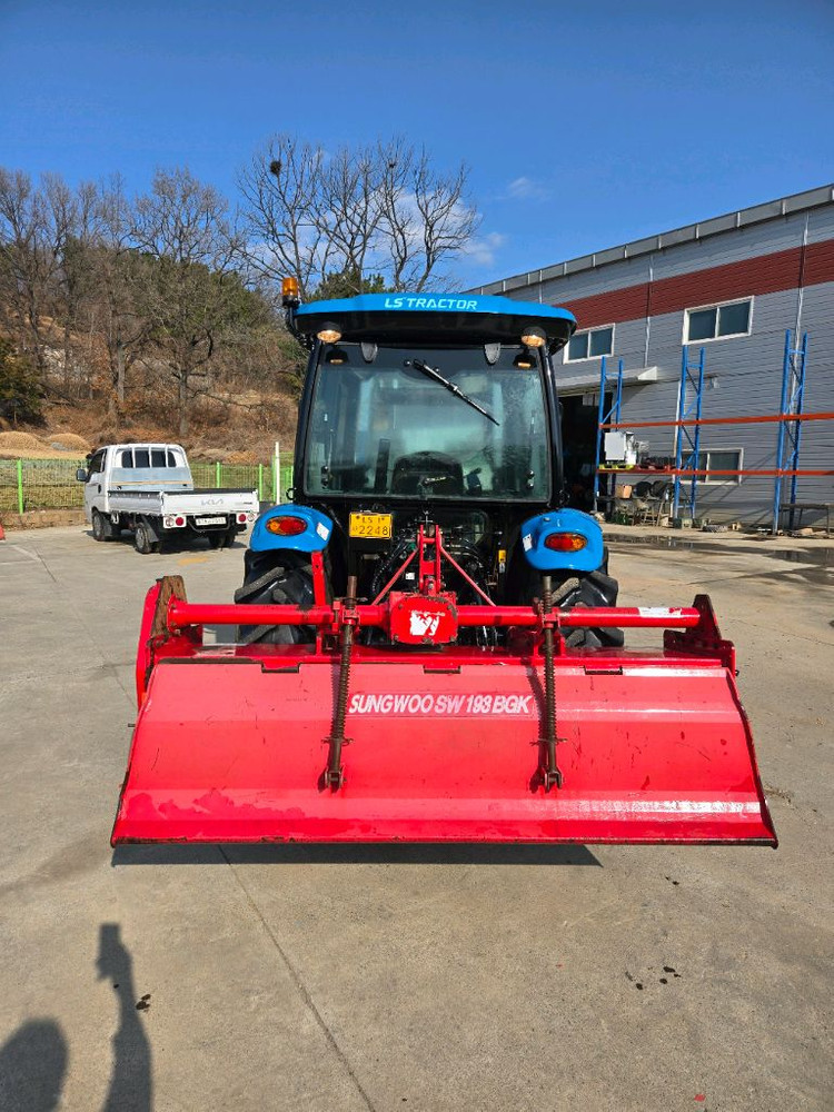LS 6155 트랙터 이미지
