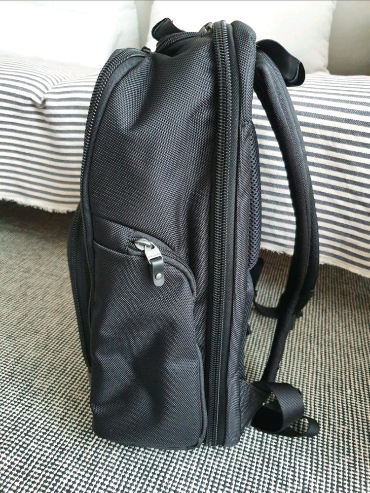 에버키 오닉스 EKP132 비즈니스 백팩 가방 (새제품급)--1