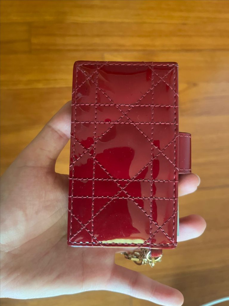 디올 퀼팅 카드지갑--1