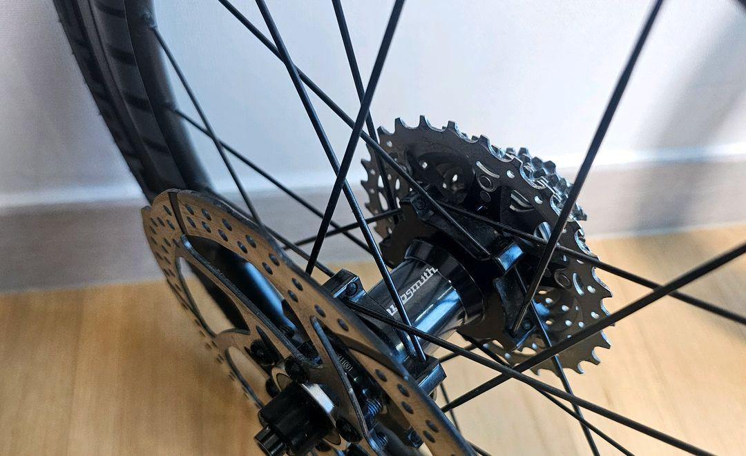 버디 r 허브스미스 18인치 휠 타이어 미니벨로--2