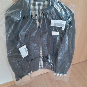 버버리 퀼팅자켓 새상품-애쉬허스트