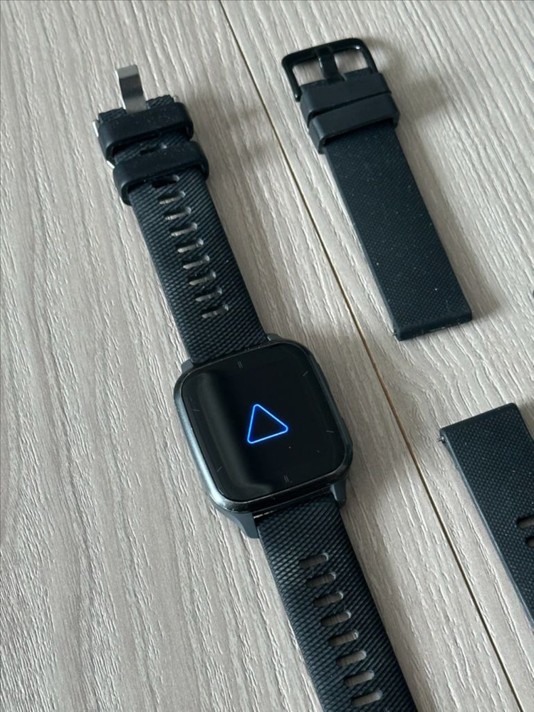 가민 베뉴 SQ2 블랙 스마트워치--3