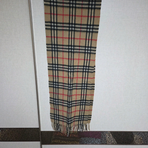 버버리 노바체크 캐시미어 머플러
