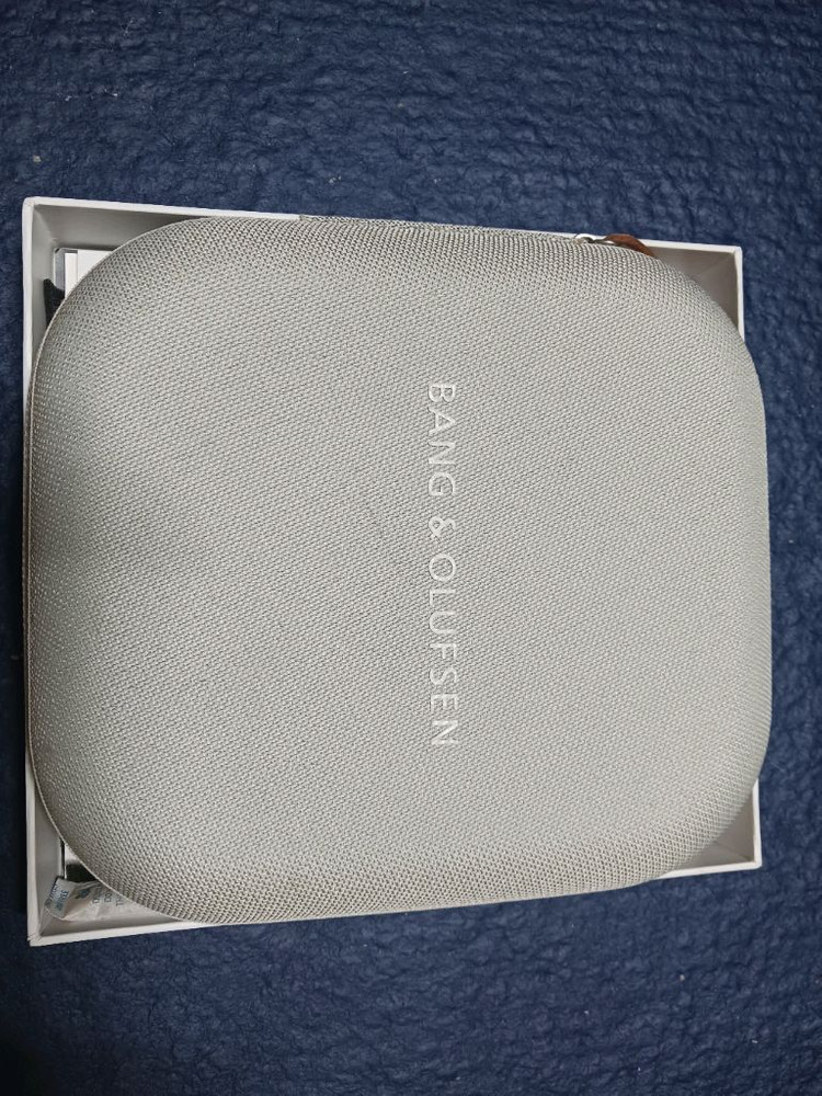 b&o 뱅앤올룹슨 베오플레이 hx--1