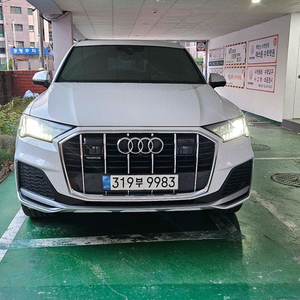 아우디 Q7 4TDI 콰트로프리미엄