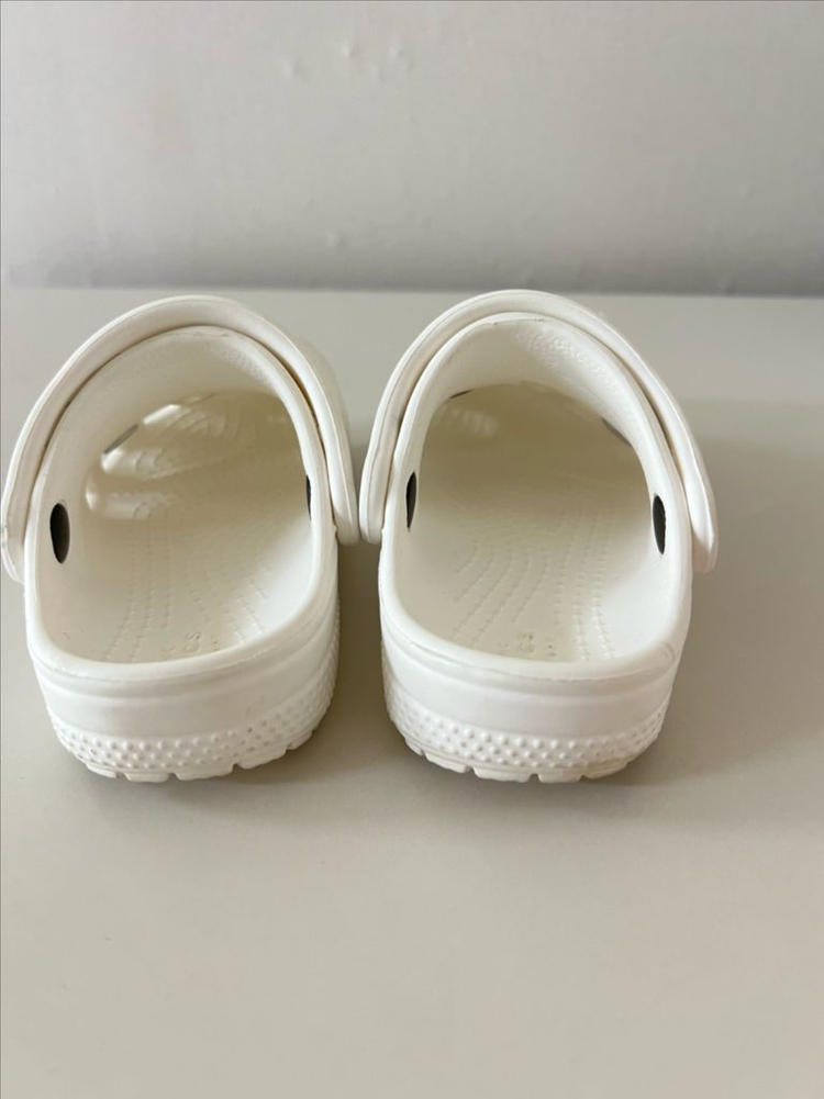 크록스 키즈 화이트--1