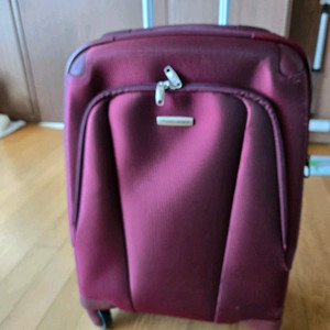 샘소나이트 정품 20인치 캐리어(확장용)