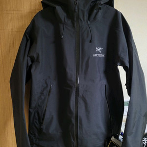 아크테릭스 베타 LT 바람막이 자켓