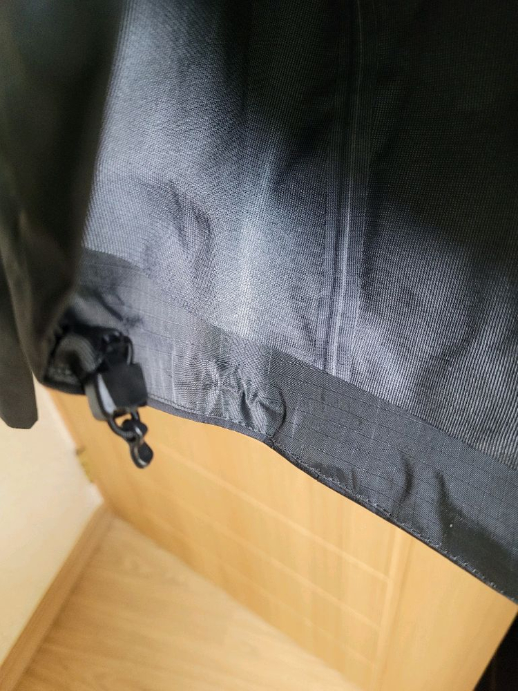 아크테릭스 베타 LT 바람막이 자켓--4