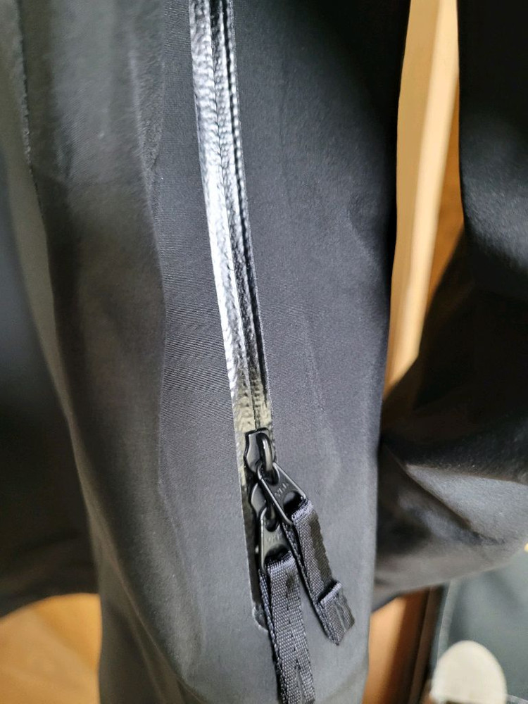 아크테릭스 베타 LT 바람막이 자켓--5