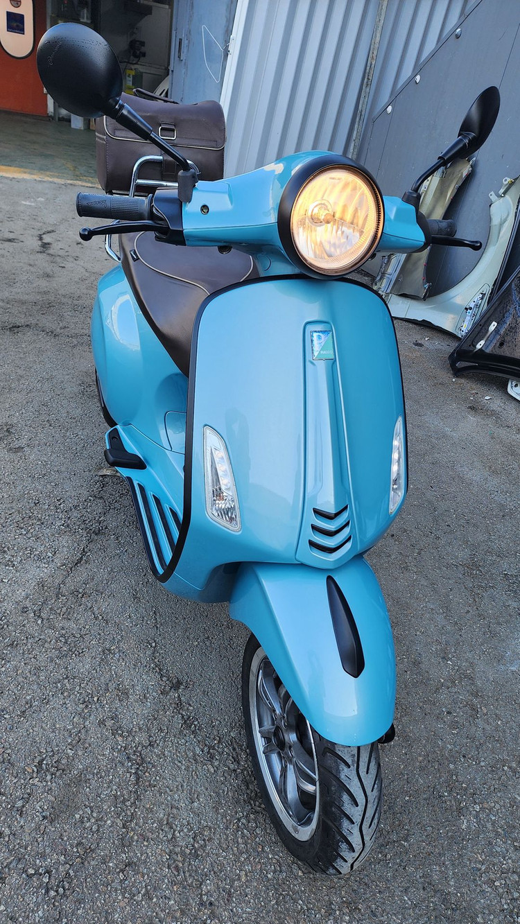 베스파 프리마베라 70주년 이미지