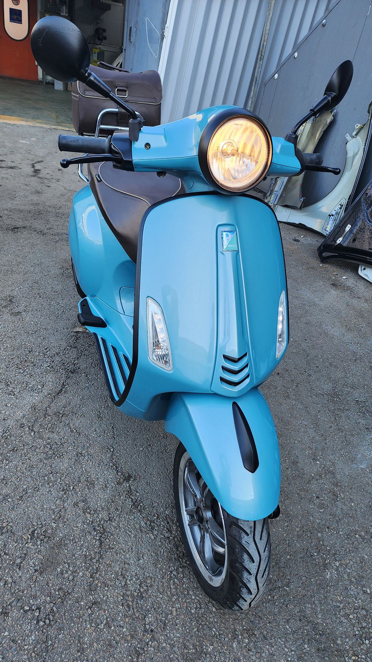 베스파 프리마베라 70주년 이미지