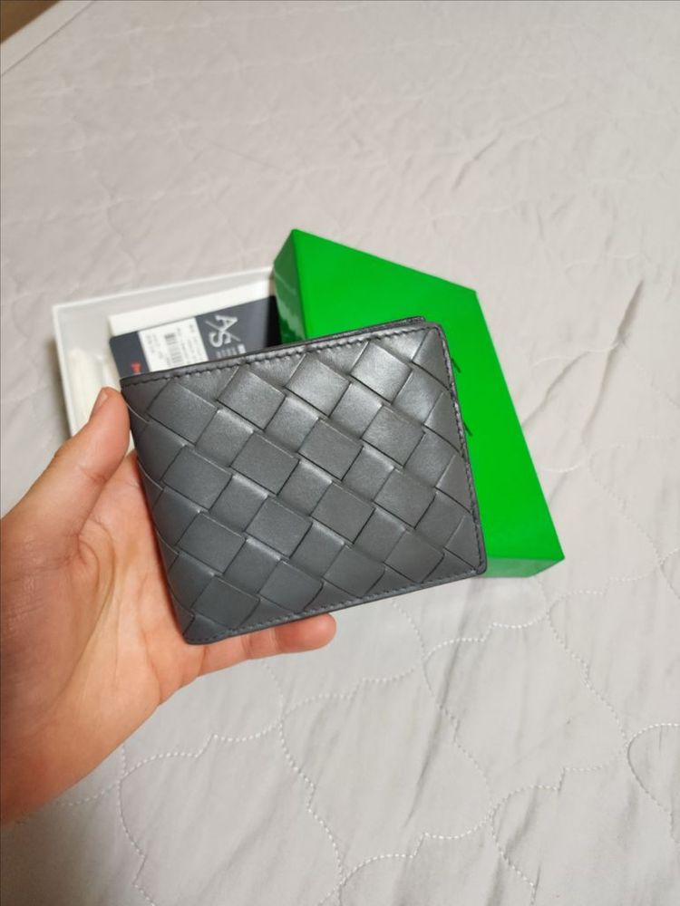 [풀박스]보테가베네타 인트레치아토 반지갑 그레이--1