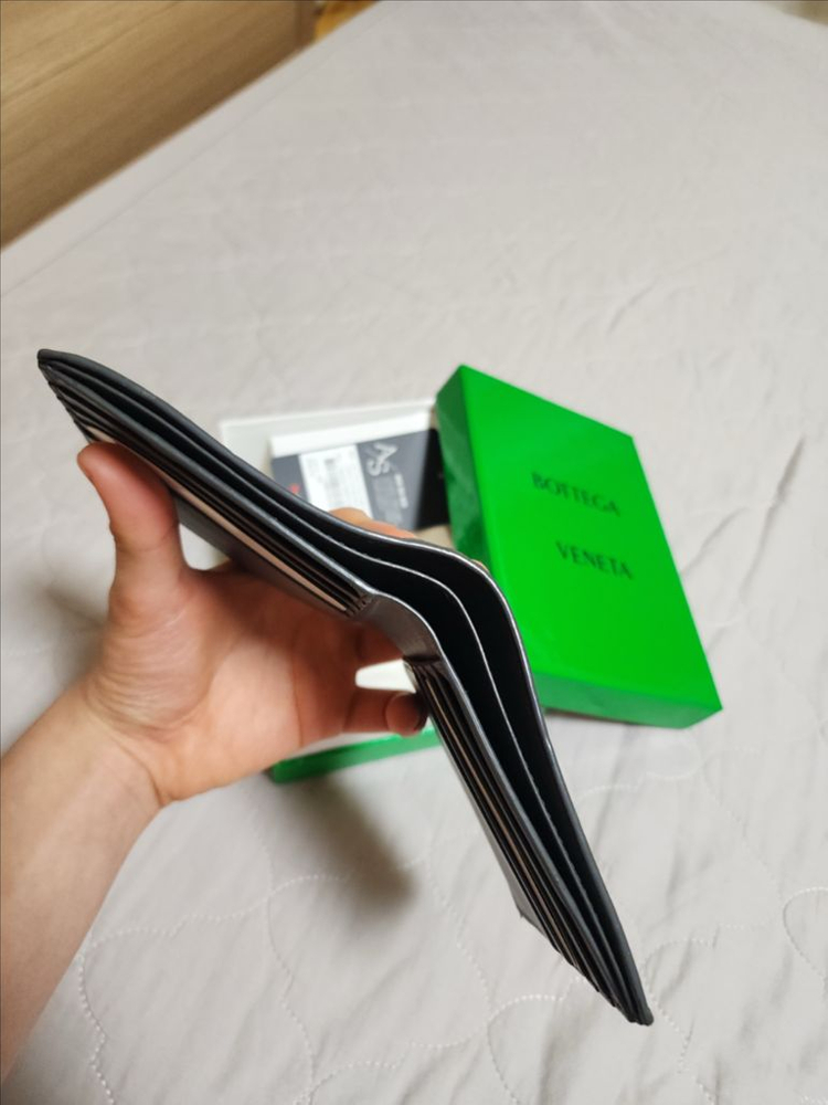 [풀박스]보테가베네타 인트레치아토 반지갑 그레이--3