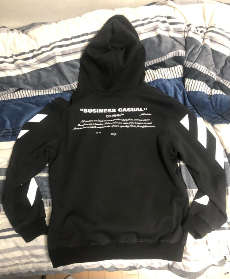 오프화이트 후드티 이미지