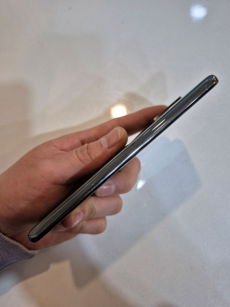 갤럭시S20 128G 중고폰 공기계 이미지