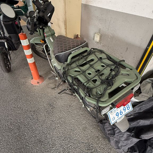 헌터커브 CT125(300키로대). 거의 새것!!!