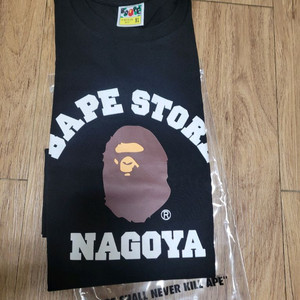 베이프 반팔티 나고야한정 이미지