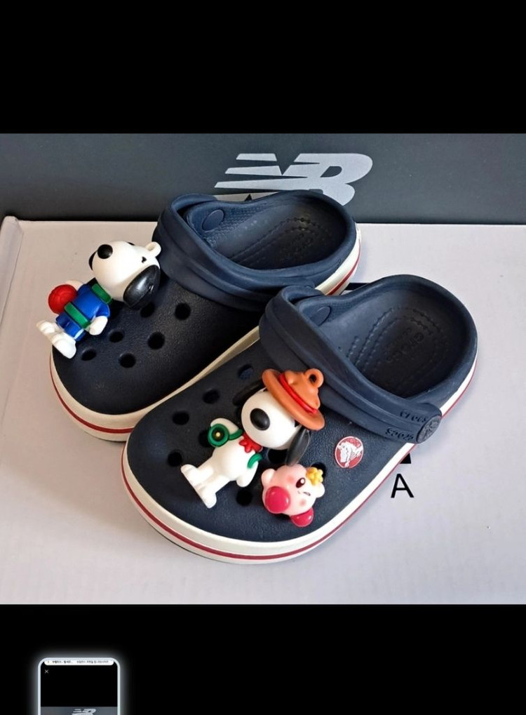 크록스정품C6 130 지비츠포함--1