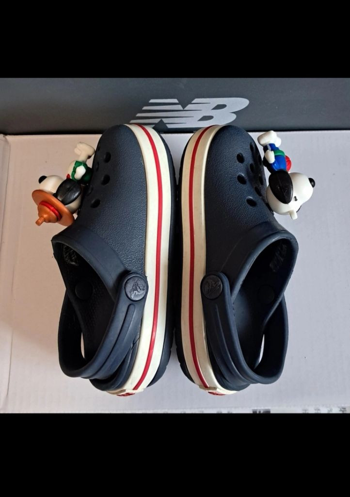 크록스정품C6 130 지비츠포함--2