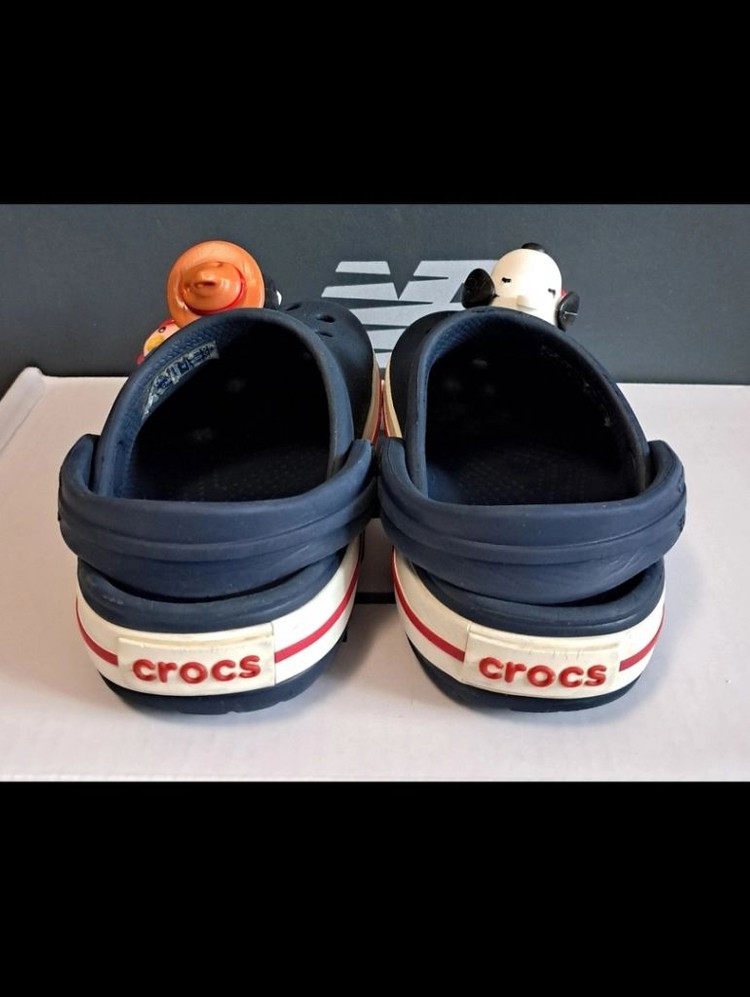 크록스정품C6 130 지비츠포함--3