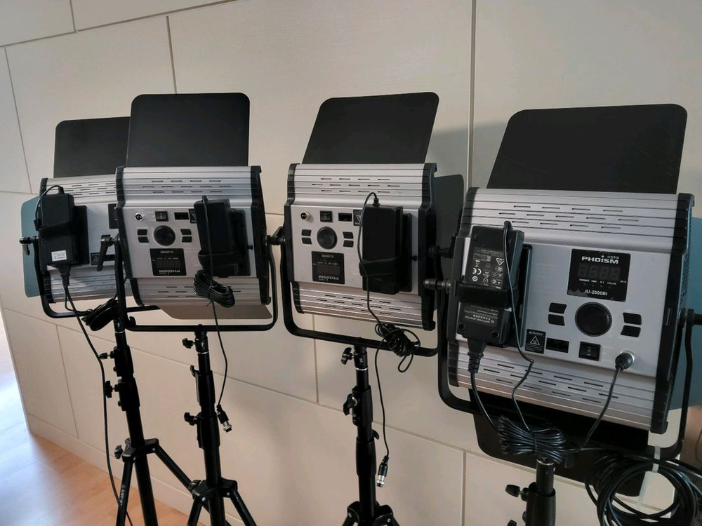 PHOISM IU-2000BI 사진 촬영용 LED 조명--3