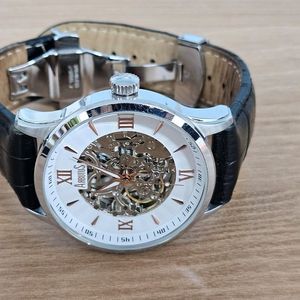 Arbutus AR613TRWBA, 아뷰투스 오토매틱 스켈레톤 시계