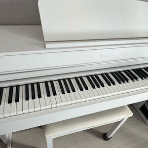 야마하 CLP-545 화이트 디지털 피아노 이미지
