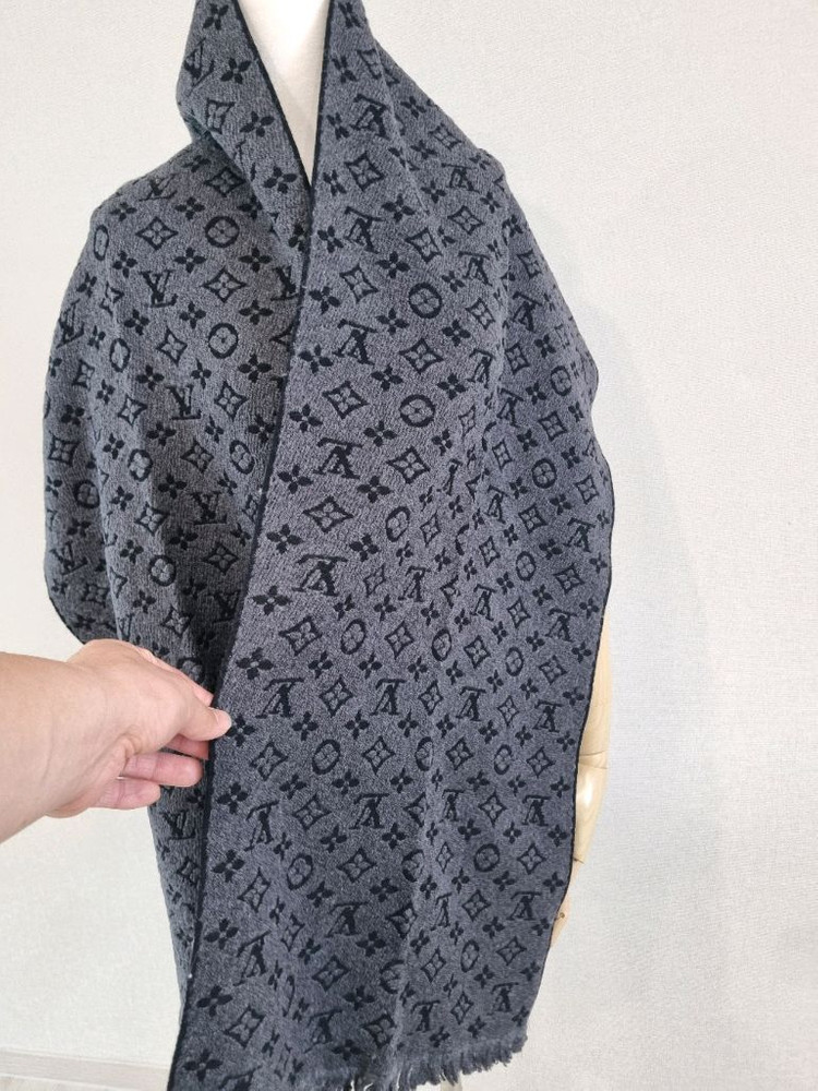 루이비통 머플러 목도리 이미지