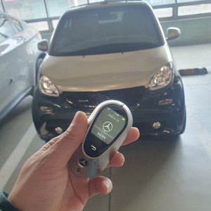 벤츠 스마트 포투 453 16년 최신형 LCD 액정키 개조 오토도어 기능 완벽 호환 이미지