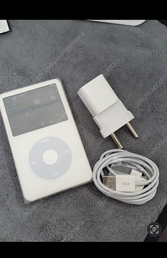 애플 아이팟 클래식 5세대 30GB 이미지