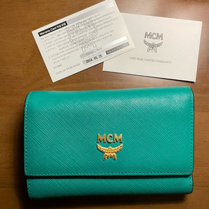 mcm사피아노가죽 장지갑 정품