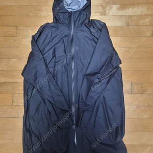 아크테릭스 베일런스 모니터lt 코트 블랙 L