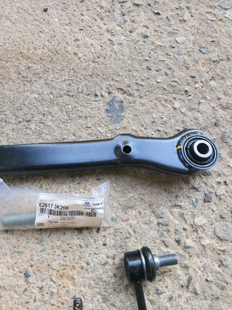 yf소나타 rh리어어퍼암, 뒷 활대링크, 어시스트암 일괄 판매 이미지