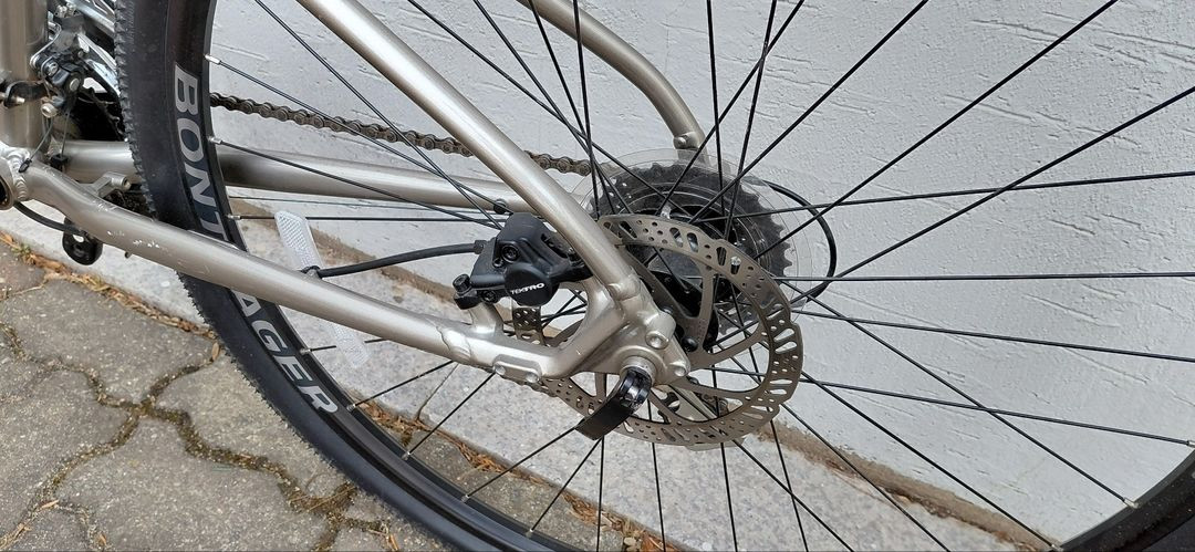 트렉(TREK) MTB 하이브리드 자전거 - 듀얼스포츠2 <메탈실버> 이미지