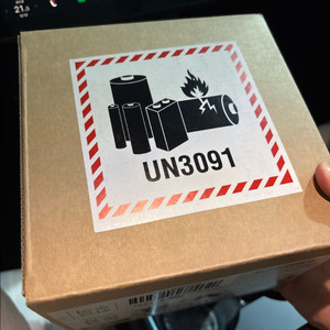 맥미니 M4 미개봉 새제품 (80만원)