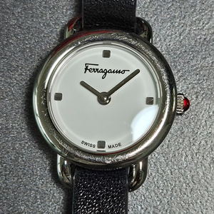 페레가모 간치니 시계