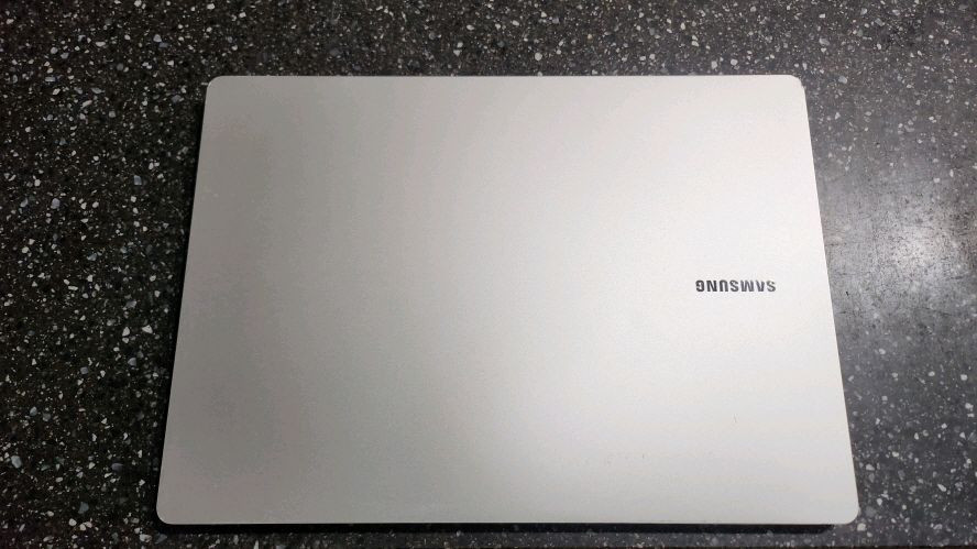 삼성 신형 초경량 고성능 갤럭시북3 프로/아몰레드2X/베이지 이미지