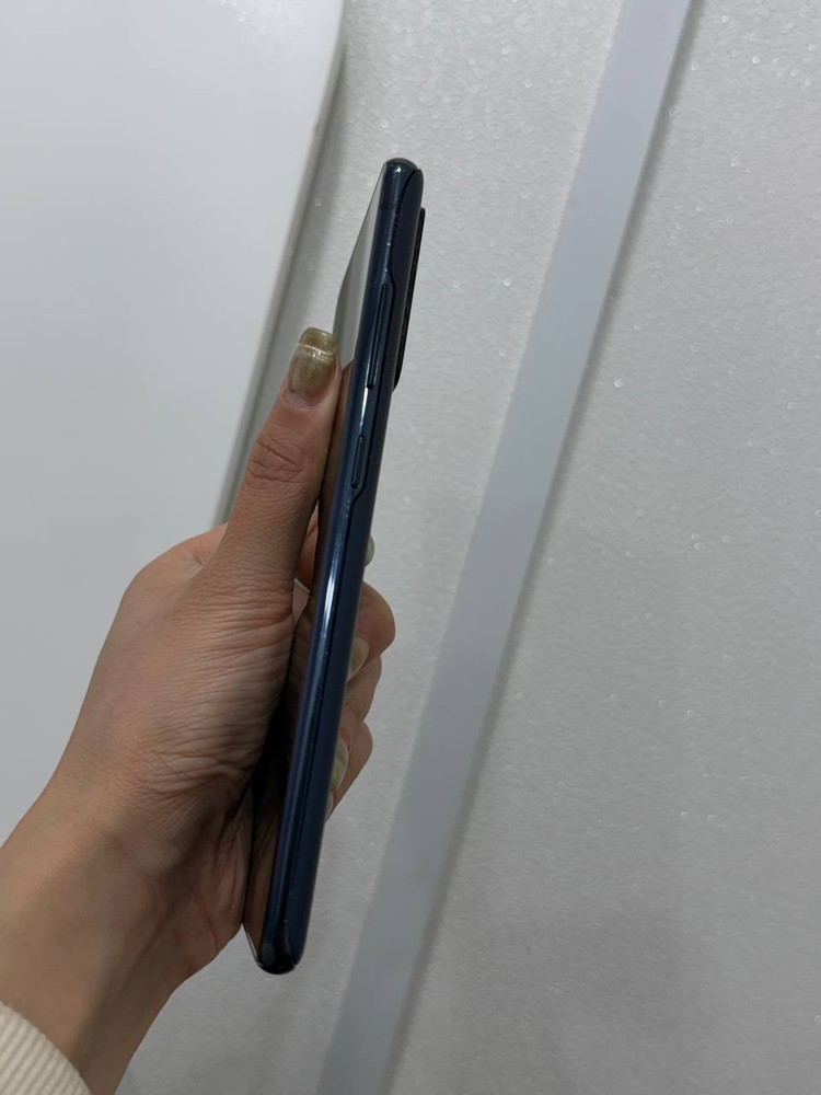 갤럭시S20FE 네이비 128GB Y1522--3