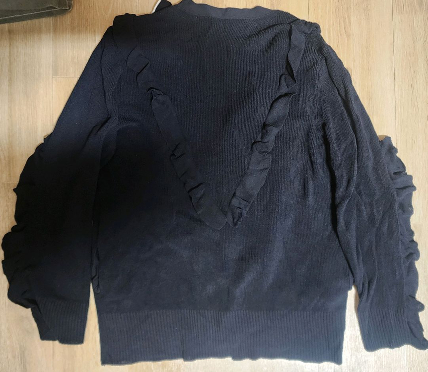 럭키슈에뜨 프릴 니트 가디건 Free size--4