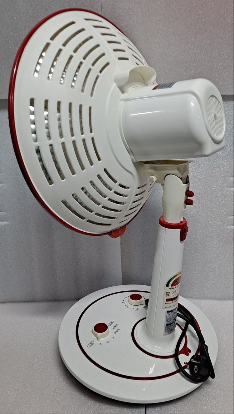 동일 정밀 타이거킹 전기스토브 (TKE-901S) 이미지