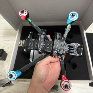(민트급) 6인치 나즈굴 이보크 fpv 드론